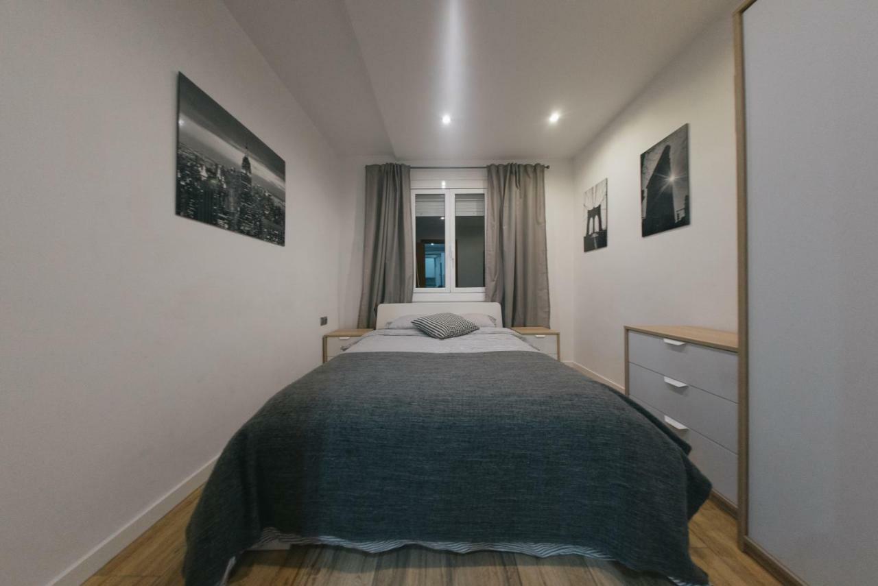 New Apartment Beside Barca Stadium 2 L'Hospitalet de Llobregat Exterior foto